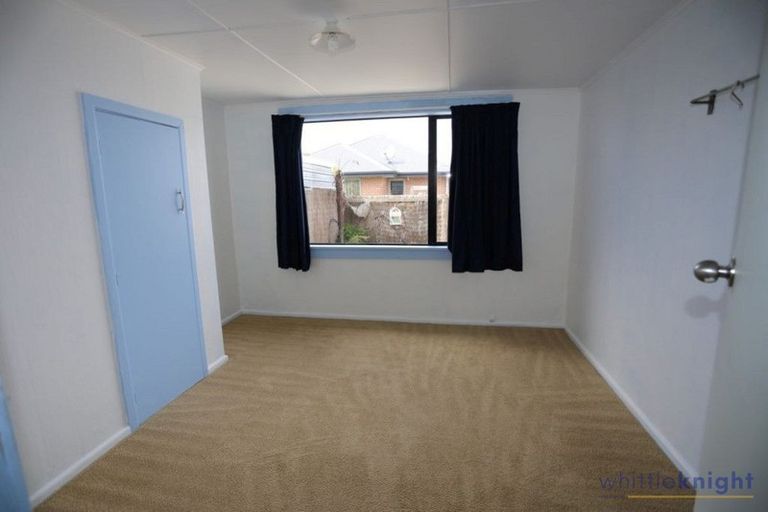 Photo of property in 10 Mortlake Street, Islington, Christchurch, 8042