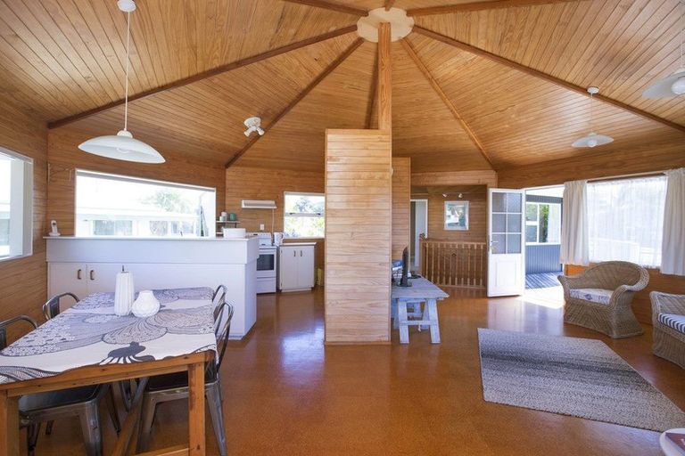 Photo of property in 24 Margaret Street, Mangawhai Heads, Mangawhai, 0505