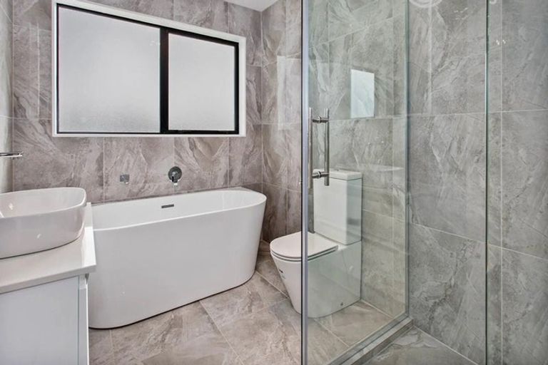 Photo of property in 21 Camp X Place, Whenuapai, Auckland, 0618