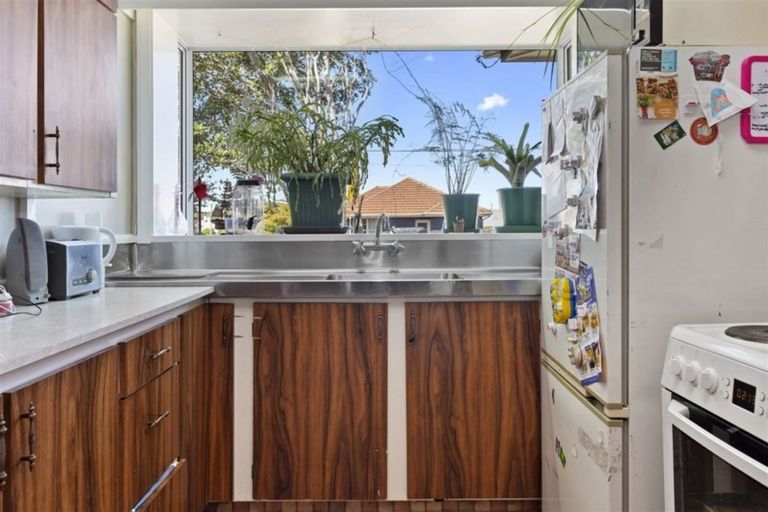 Photo of property in 32 Hercules Street, Shirley, Christchurch, 8013