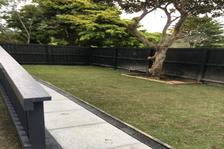 Photo of property in 1/51a Lynden Avenue, Hillcrest, Auckland, 0627