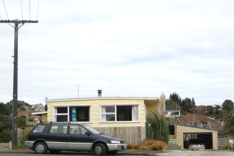 Photo of property in 30 Annandale Street, Lynmouth, New Plymouth, 4310