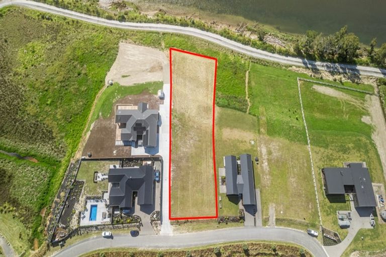 Photo of property in 18 Te Ara O Tahataharoa, Te Puna, Tauranga, 3176