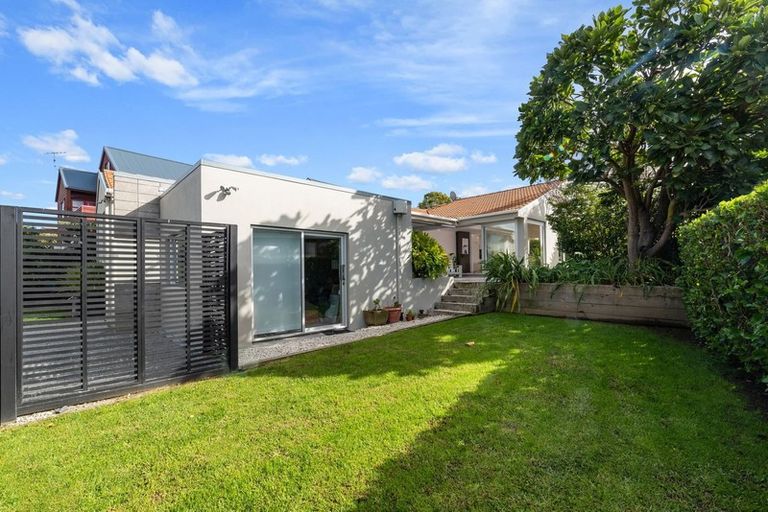 Photo of property in 12 Stapleford Crescent, Browns Bay, Auckland, 0630