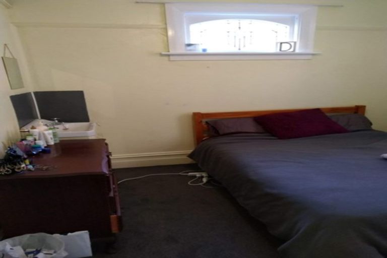 Photo of property in 5 Howe Street, North Dunedin, Dunedin, 9016