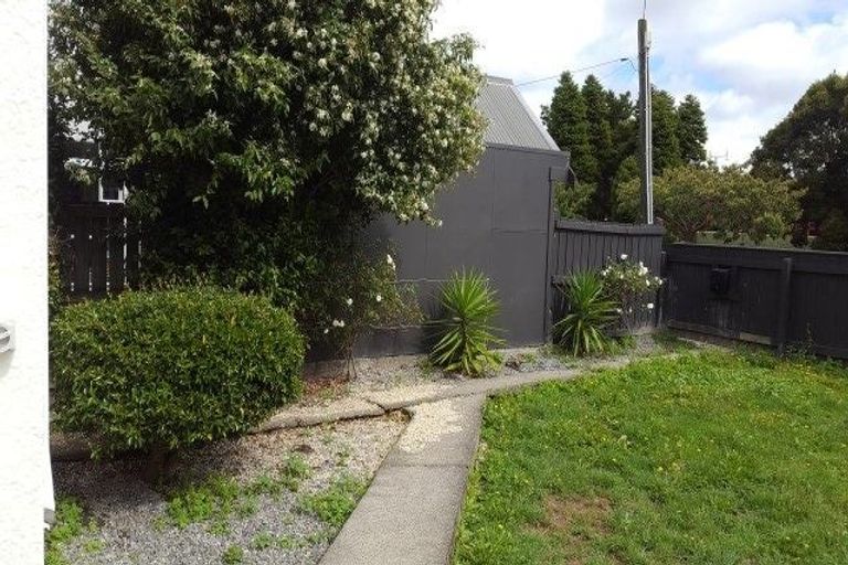 Photo of property in 158 Naenae Road, Naenae, Lower Hutt, 5011