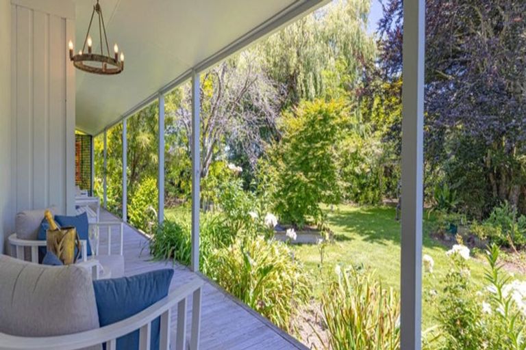 Photo of property in 274 High Street North, Carterton, 5713