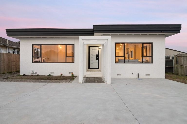 Photo of property in 86 Racecourse Road, Sockburn, Christchurch, 8042