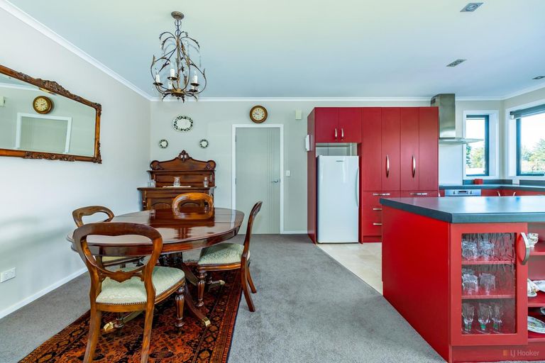 Photo of property in 1 Eric Batchelor Place, Waimate, 7924