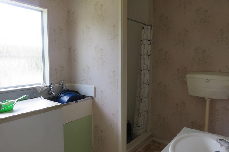 Photo of property in 24 Paradise Road, Coopers Beach, 0420