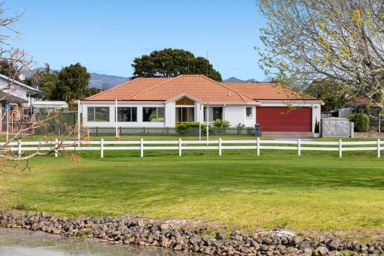 Photo of property in 19 Matapihi Road, Mount Maunganui, 3116