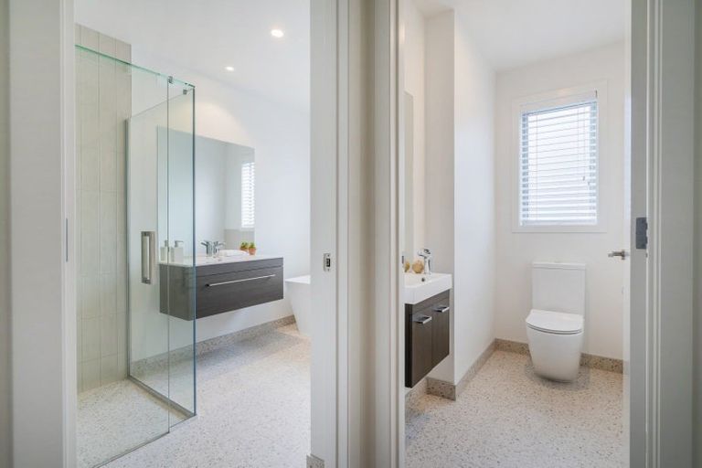 Photo of property in 7 Awatea Drive, Whitianga, 3510