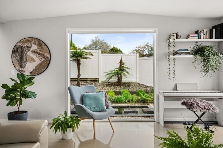 Photo of property in 1 Avon Rise, Welcome Bay, Tauranga, 3112