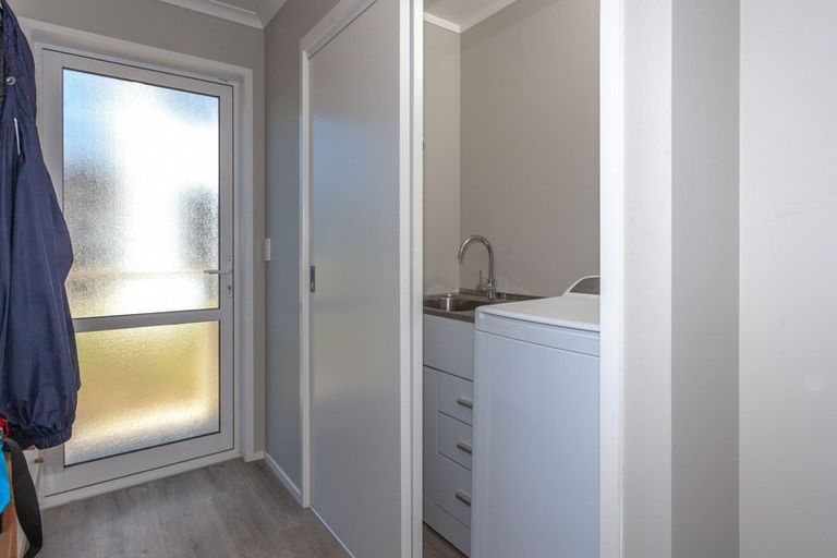 Photo of property in 5 Ross Place, Whiritoa, Whangamata, 3691