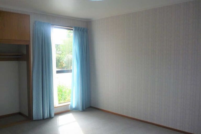 Photo of property in 3 Broadfell Avenue, Avonhead, Christchurch, 8042