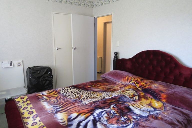 Photo of property in 22 John Street, Winton, 9720