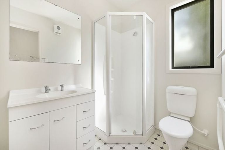 Photo of property in 9 Tonga Place, Riccarton, Christchurch, 8041