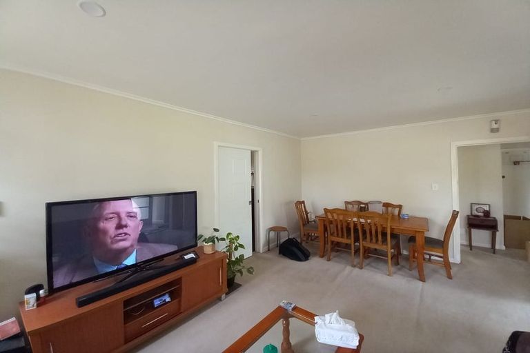 Photo of property in 3/23 Tane Street, New Lynn, Auckland, 0600