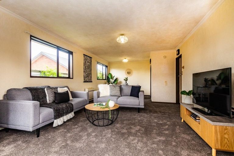 Photo of property in 47 Eglinton Street, Winton, 9720