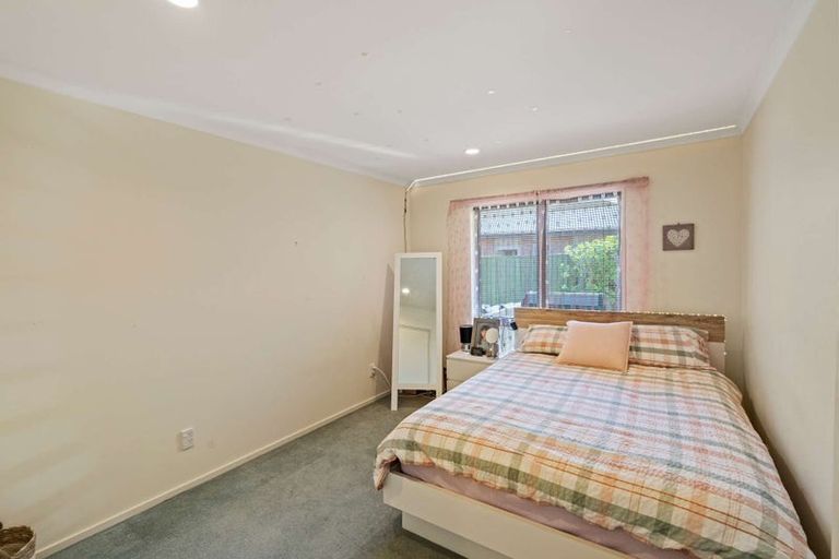 Photo of property in 4 Sentinel Place, Halswell, Christchurch, 8025