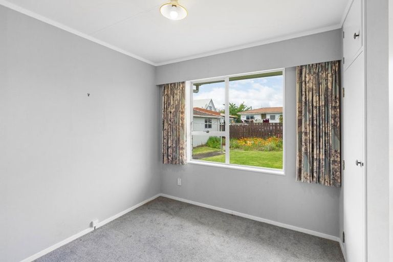 Photo of property in 31 Solway Street, Levin, 5510