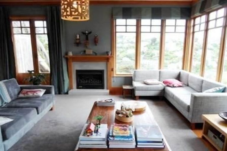 Photo of property in 29 Fairview Crescent, Kelburn, Wellington, 6012