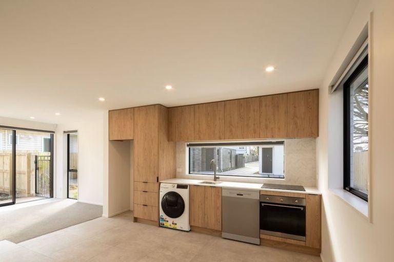 Photo of property in 1/312 Worcester Street, Linwood, Christchurch, 8011