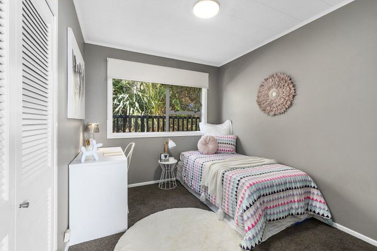 Photo of property in 58 Winston Street, Crofton Downs, Wellington, 6035