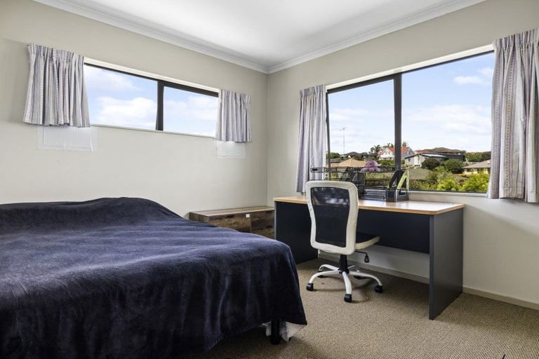 Photo of property in 52 Inverness Drive, Pyes Pa, Tauranga, 3112