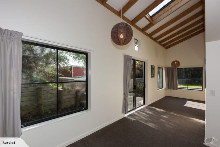 Photo of property in 59 Renown Road, Raumati South, Paraparaumu, 5032