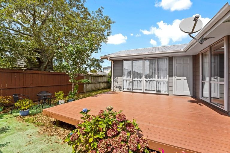 Photo of property in 93a Porchester Road, Papakura, 2110