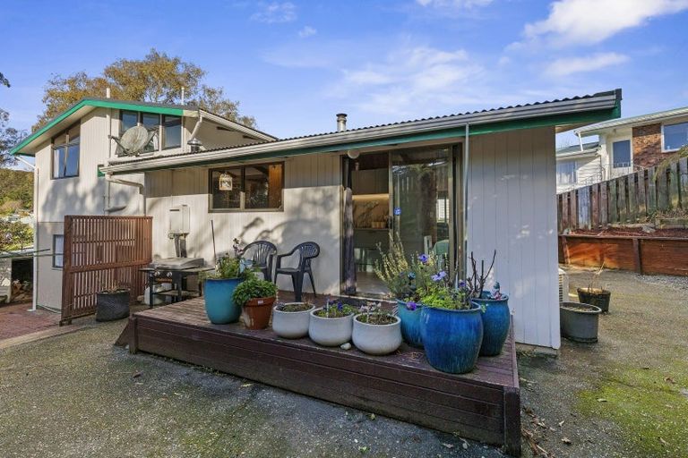 Photo of property in 57 Norana Road, Timberlea, Upper Hutt, 5018