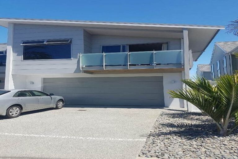 Photo of property in 26 Rue D' Amarres, Gulf Harbour, Whangaparaoa, 0930
