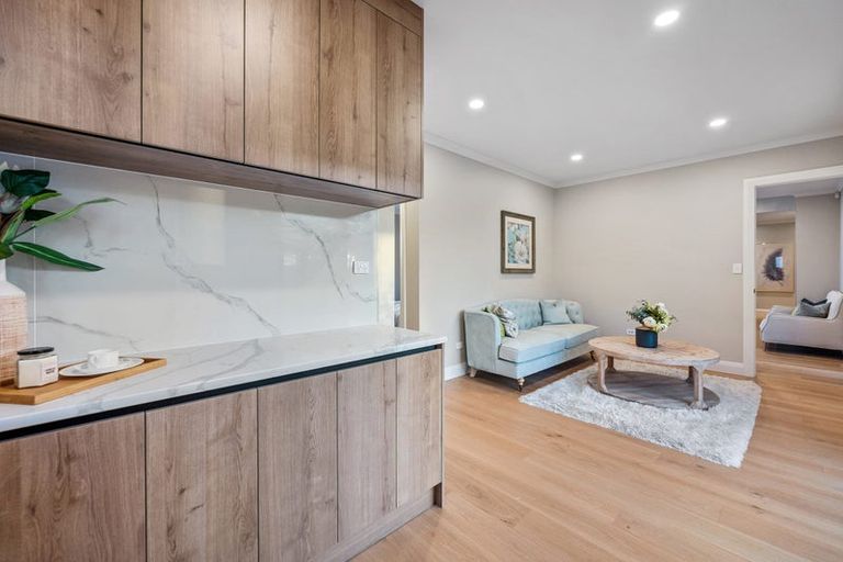 Photo of property in 56 Kewa Road, Albany Heights, Auckland, 0632