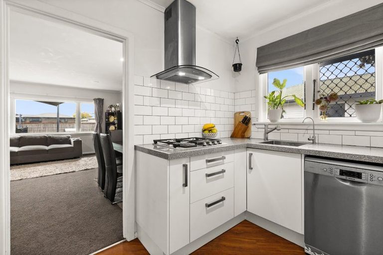 Photo of property in 248 Kennedy Road, Onekawa, Napier, 4110