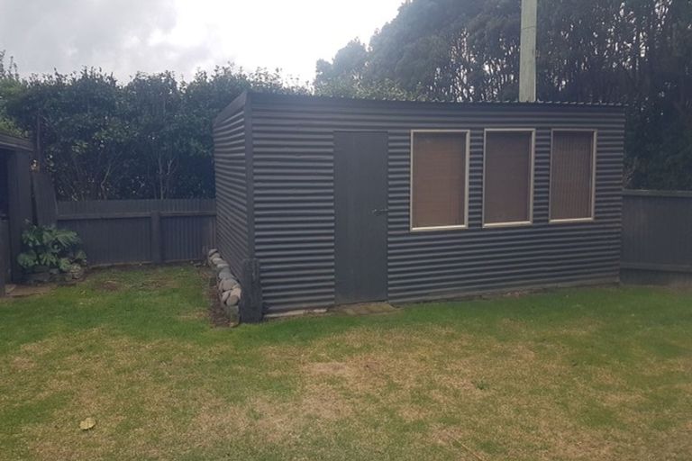 Photo of property in 2 Battiscombe Terrace, Waitara, 4320