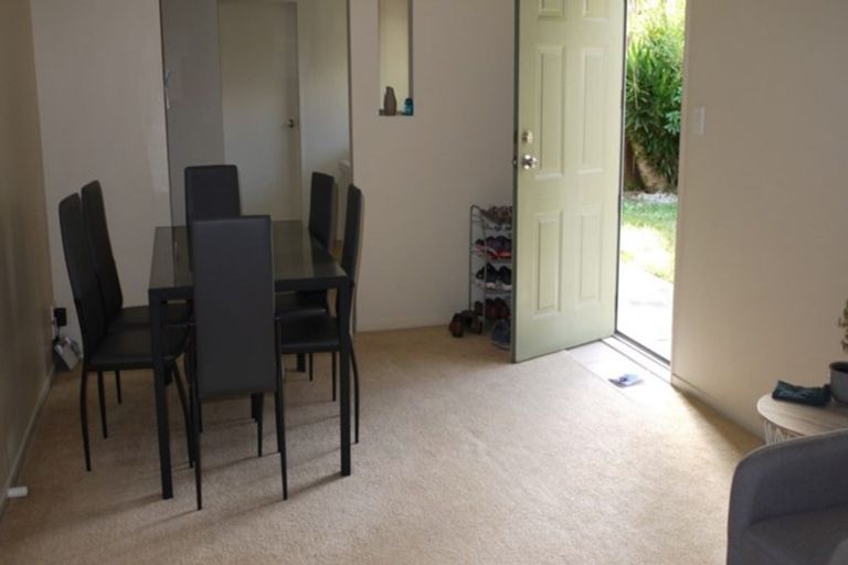 Photo of property in 5a Everingham Place, Sunnyhills, Auckland, 2010