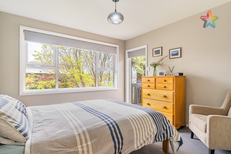 Photo of property in 98b Manuka Street, Stokes Valley, Lower Hutt, 5019