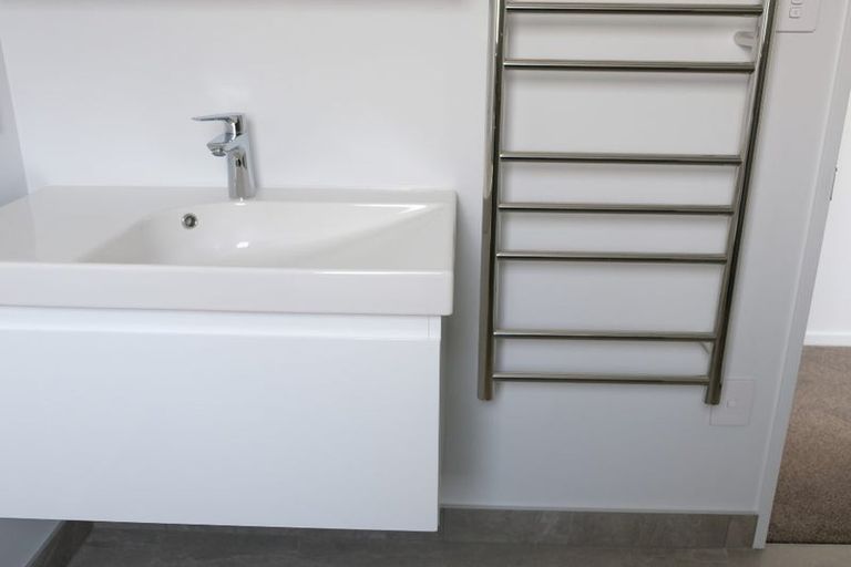 Photo of property in 5b Manning Place, Woolston, Christchurch, 8023