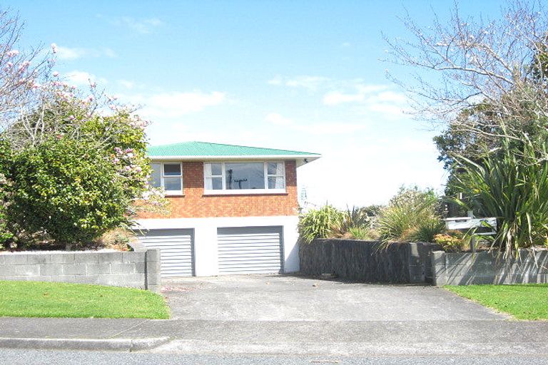 Photo of property in 78 Queens Road, Glen Avon, New Plymouth, 4312