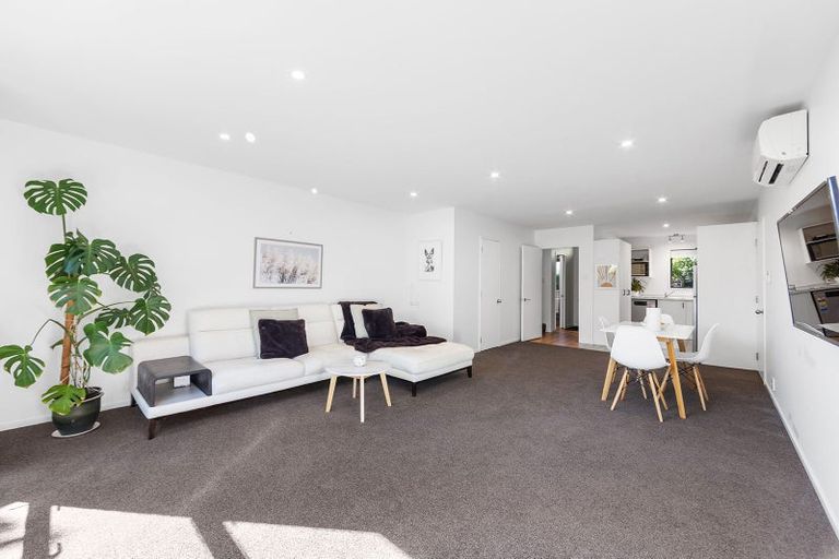 Photo of property in 71b Mandeville Street, Riccarton, Christchurch, 8011