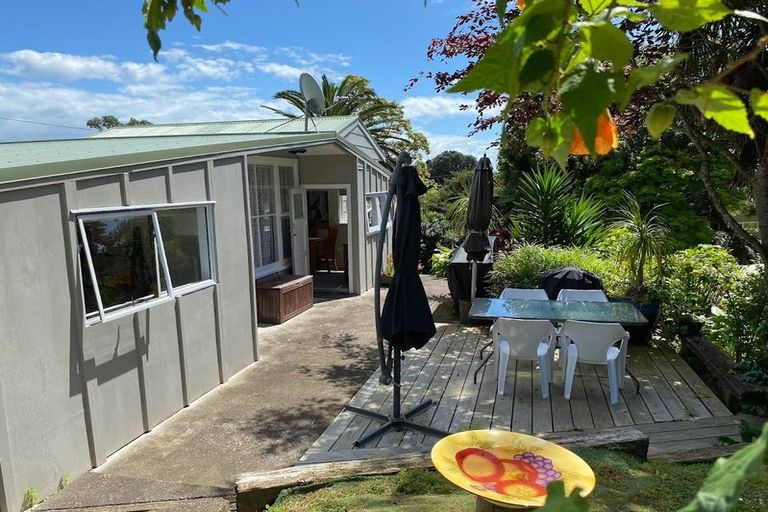Photo of property in 13 Firth View Road, Te Puru, Thames, 3575