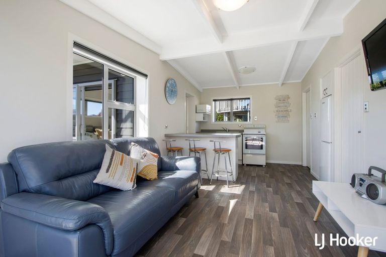 Photo of property in 12 Snell Crescent, Waihi Beach, 3611