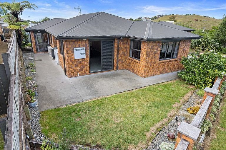 Photo of property in 17 Blakewell Lane, Dinsdale, Hamilton, 3204