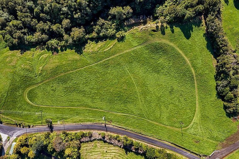 Photo of property in 777 Dover Road, Okato, New Plymouth, 4374