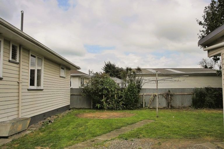 Photo of property in 36 Kettle Avenue, Awapuni, Palmerston North, 4412