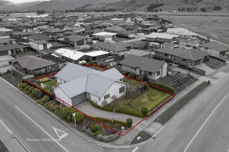 Photo of property in 30 Waenga Drive, Cromwell, 9310