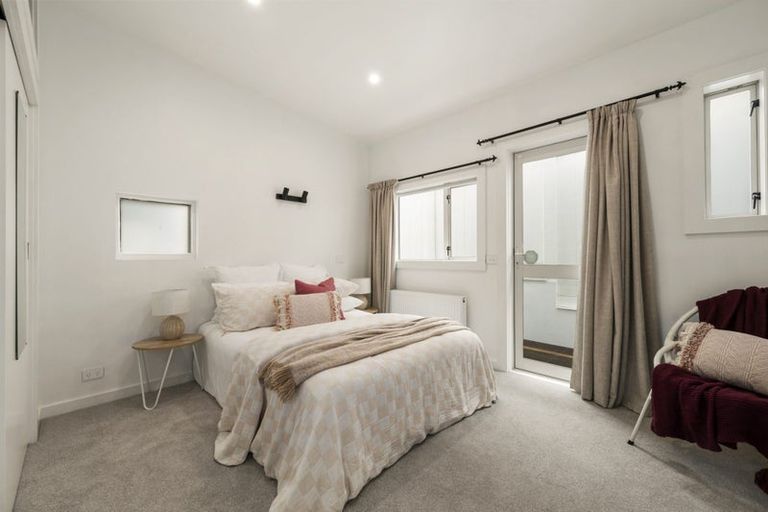 Photo of property in 31a Ngatoto Street, Khandallah, Wellington, 6035