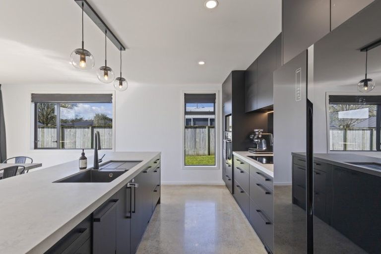 Photo of property in 29 Smith Street, Lepperton, New Plymouth, 4373