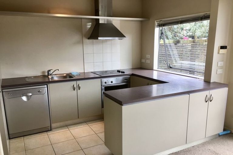 Photo of property in 17 Kirikiri Lane, East Tamaki, Auckland, 2013